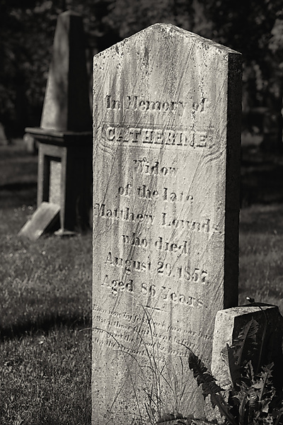 Cathherine Lounds Headstone